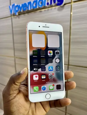 Apple iPhone 8 Plus 64 GB White