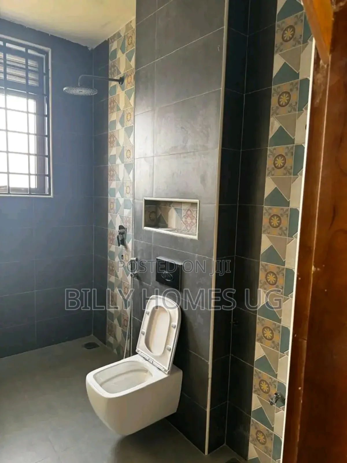 5bdrm Villa in Nakawa for sale