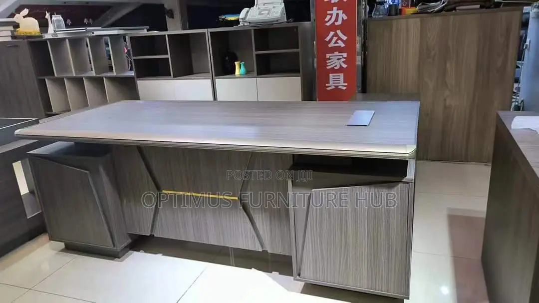 Executive Desk (200cm)