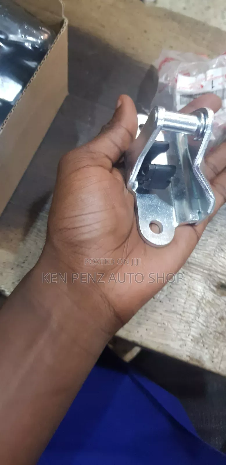 Hiace and Drone Boot Lock