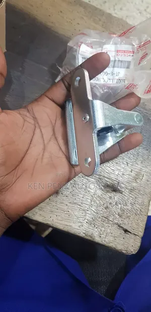 Hiace and Drone Boot Lock
