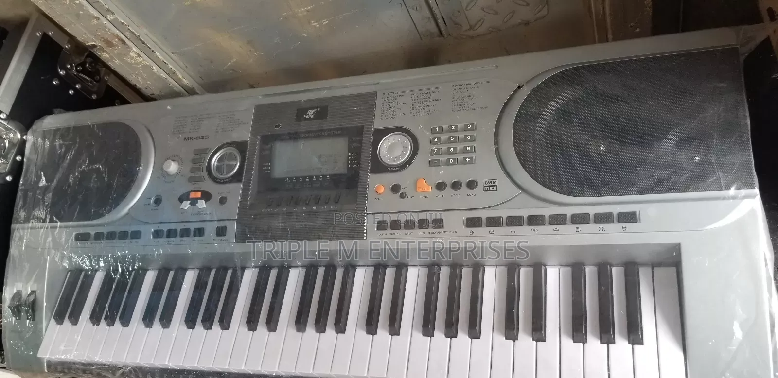 Keyboard Meike 935
