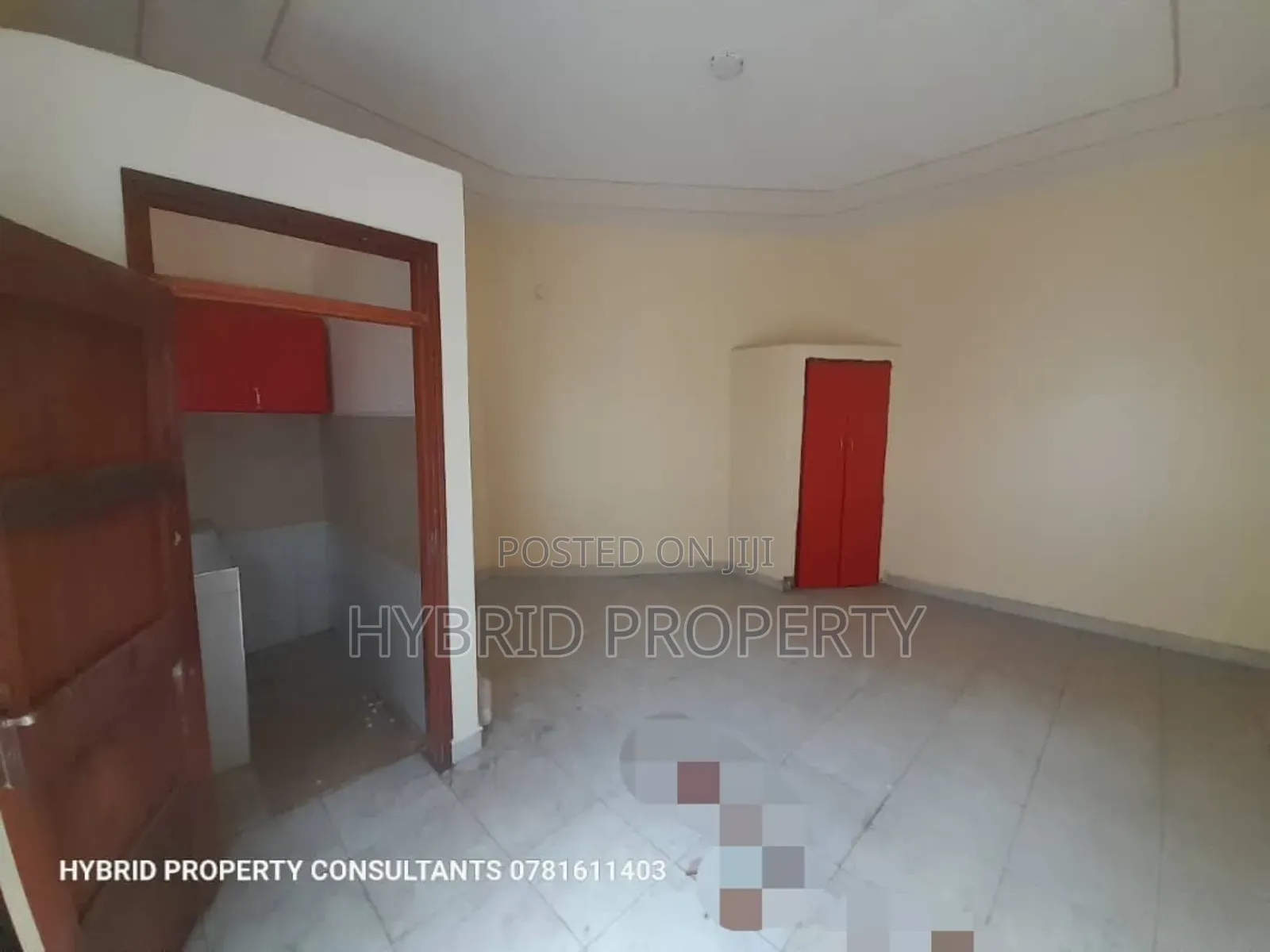 9bdrm Apartment in Kasubi Town Along, Rubaga for sale