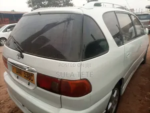 Toyota Ipsum 1999 White