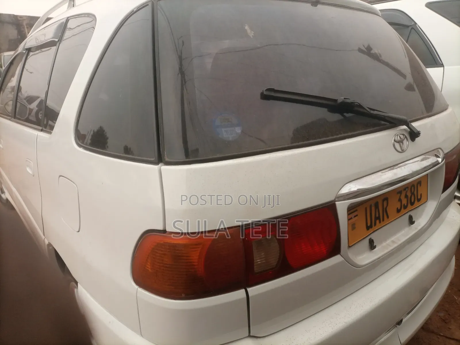 Toyota Ipsum 1999 White