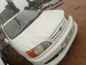Toyota Ipsum 1999 White
