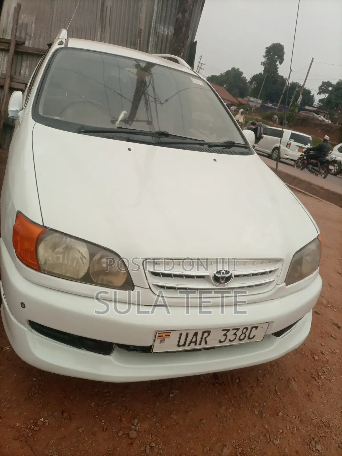 Toyota Ipsum 1999 White