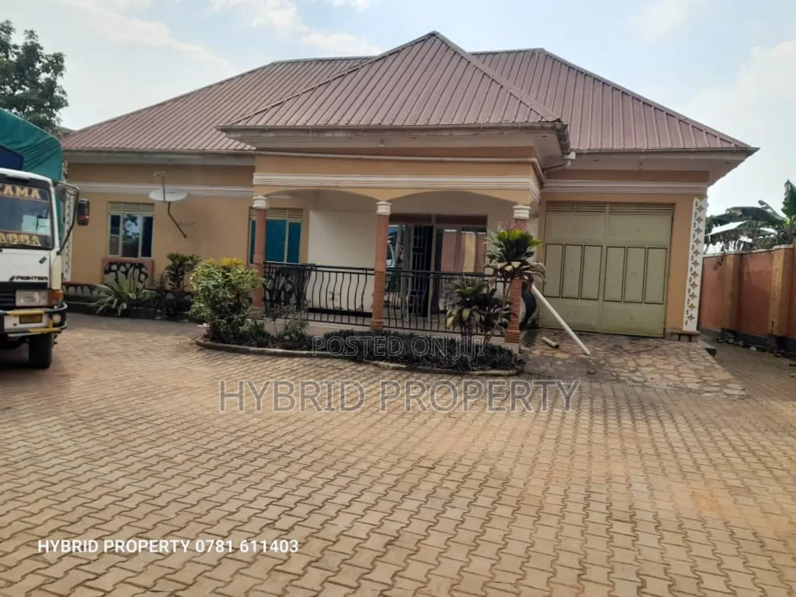 4bdrm House in Namusera Wakiso for sale