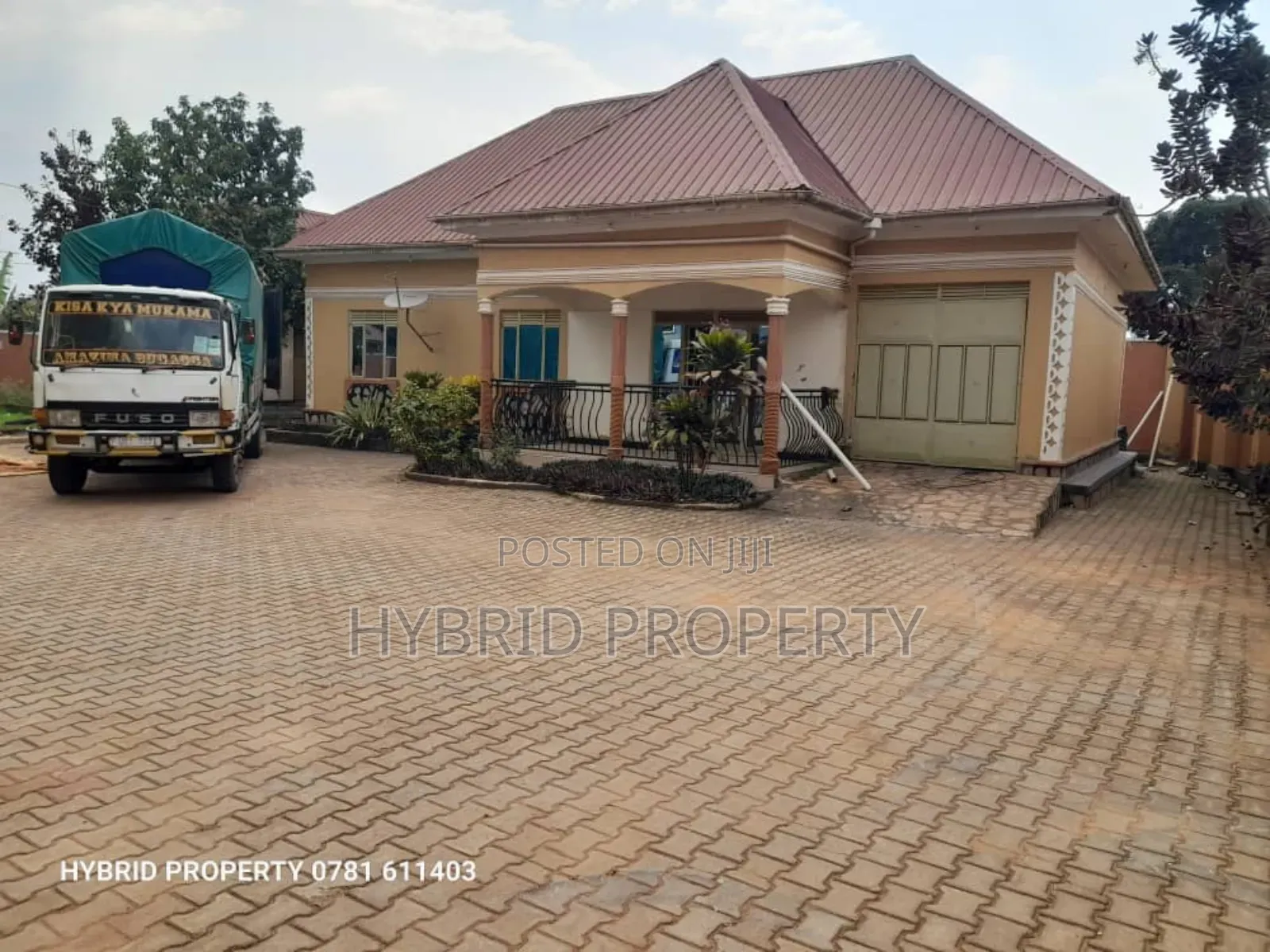 4bdrm House in Namusera Wakiso for sale