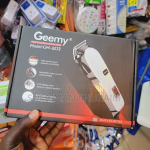 Photo - Geemy Professional Hair Clipper