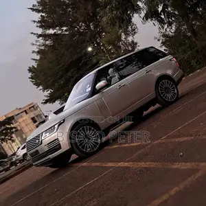 Land Rover Range Rover 2019 Gold