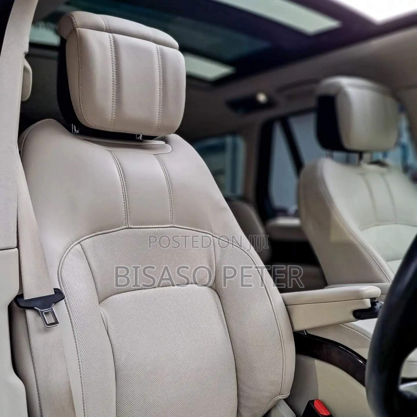 Land Rover Range Rover 2019 Gold