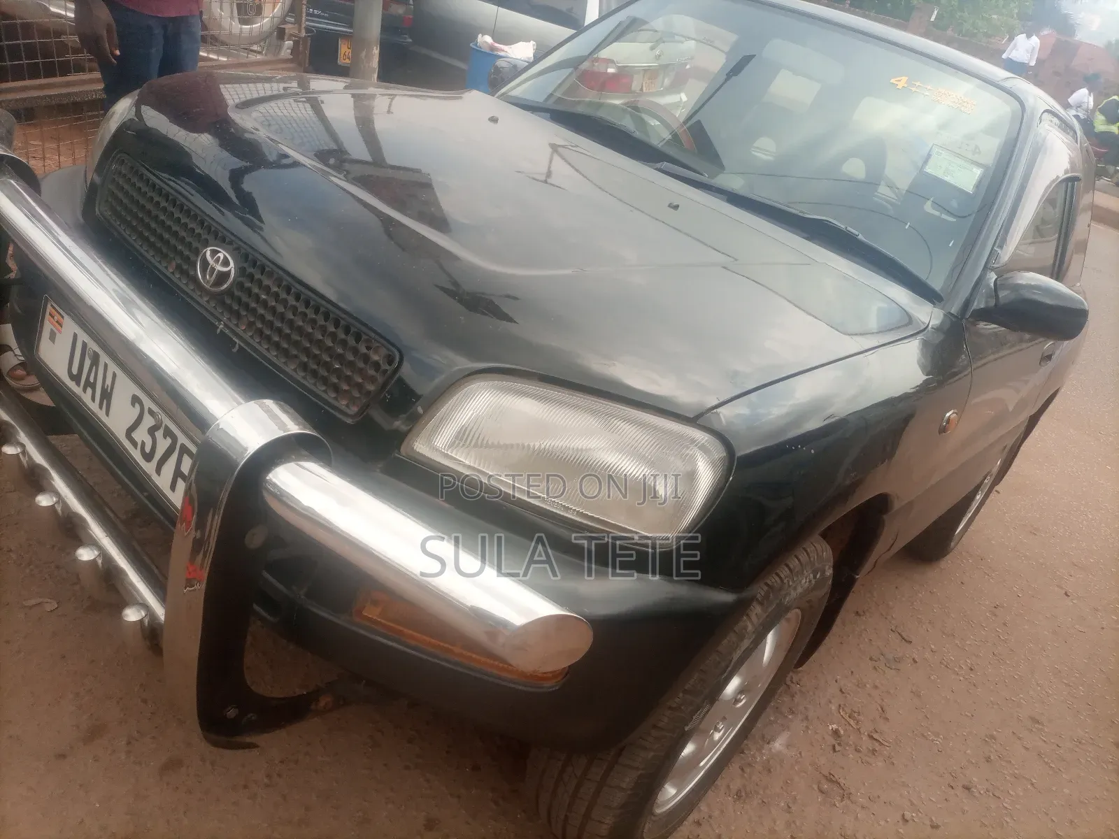 Toyota RAV4 Base 4x4 1999 Black