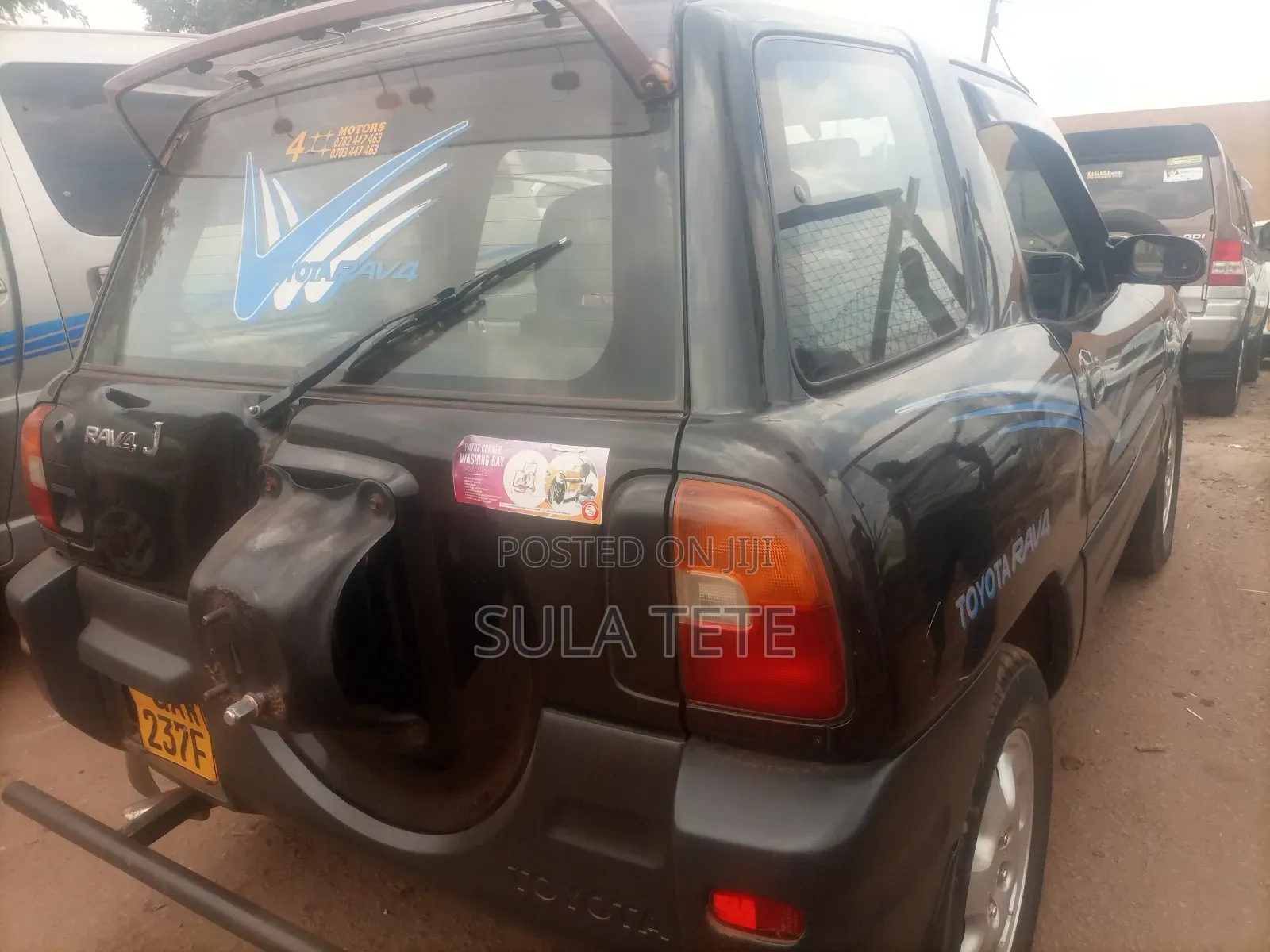 Toyota RAV4 Base 4x4 1999 Black