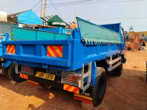 Ccanter Tipper