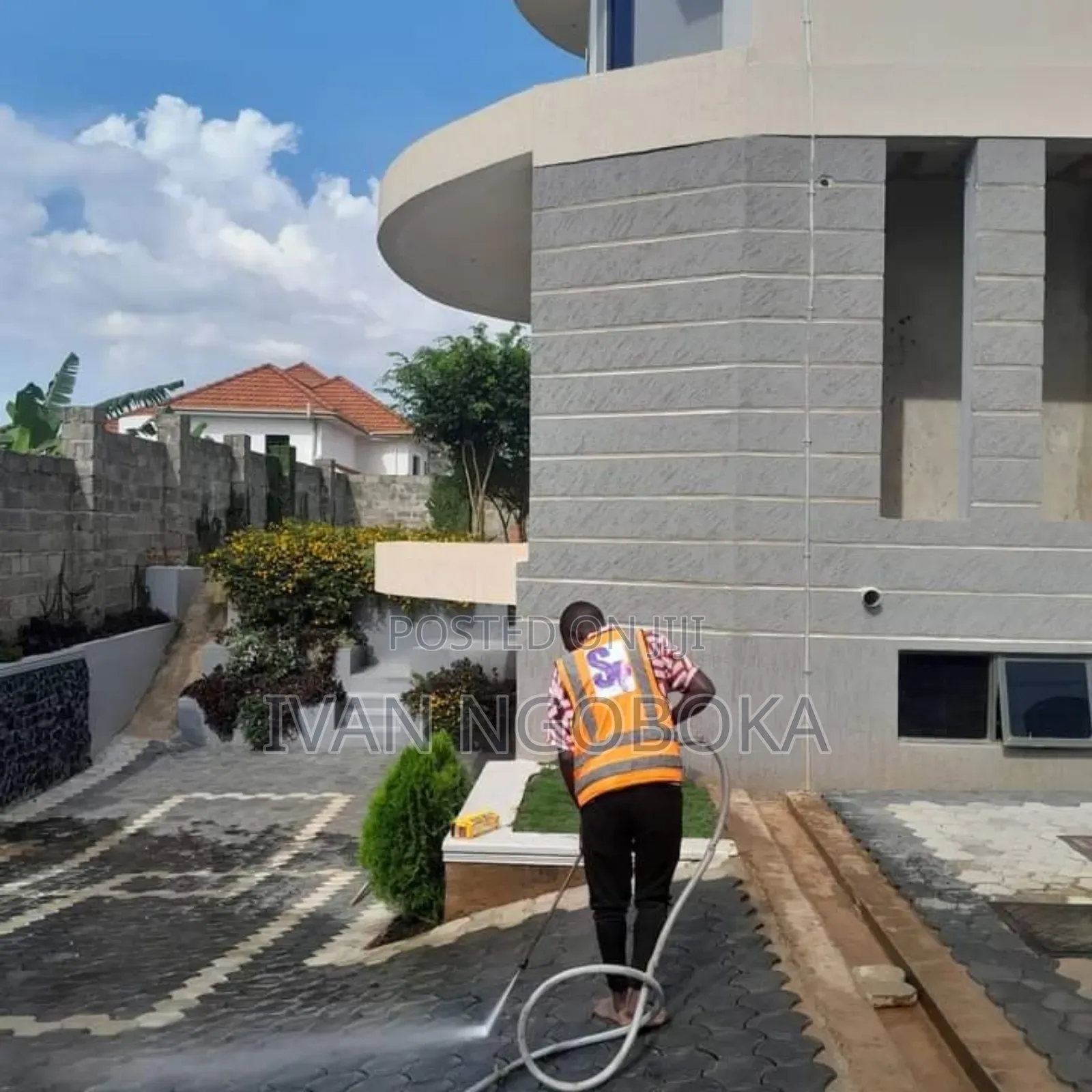 Roof Cleaning