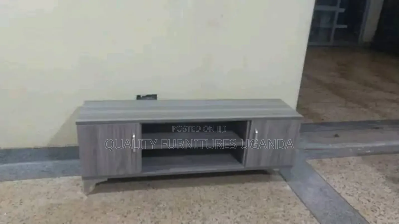 2 Door Luxury Tv Stand