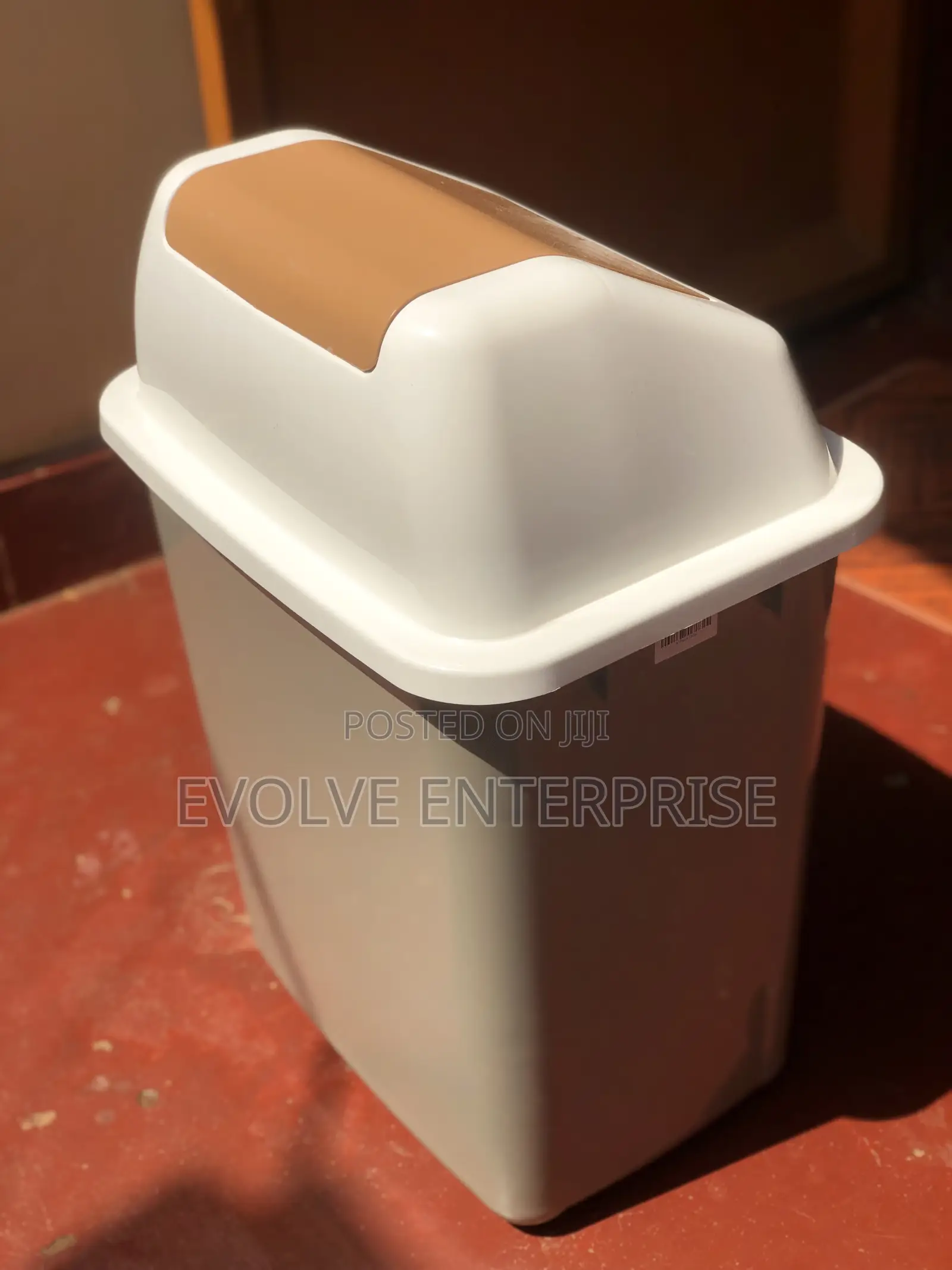 Large Dustbin Trash Can