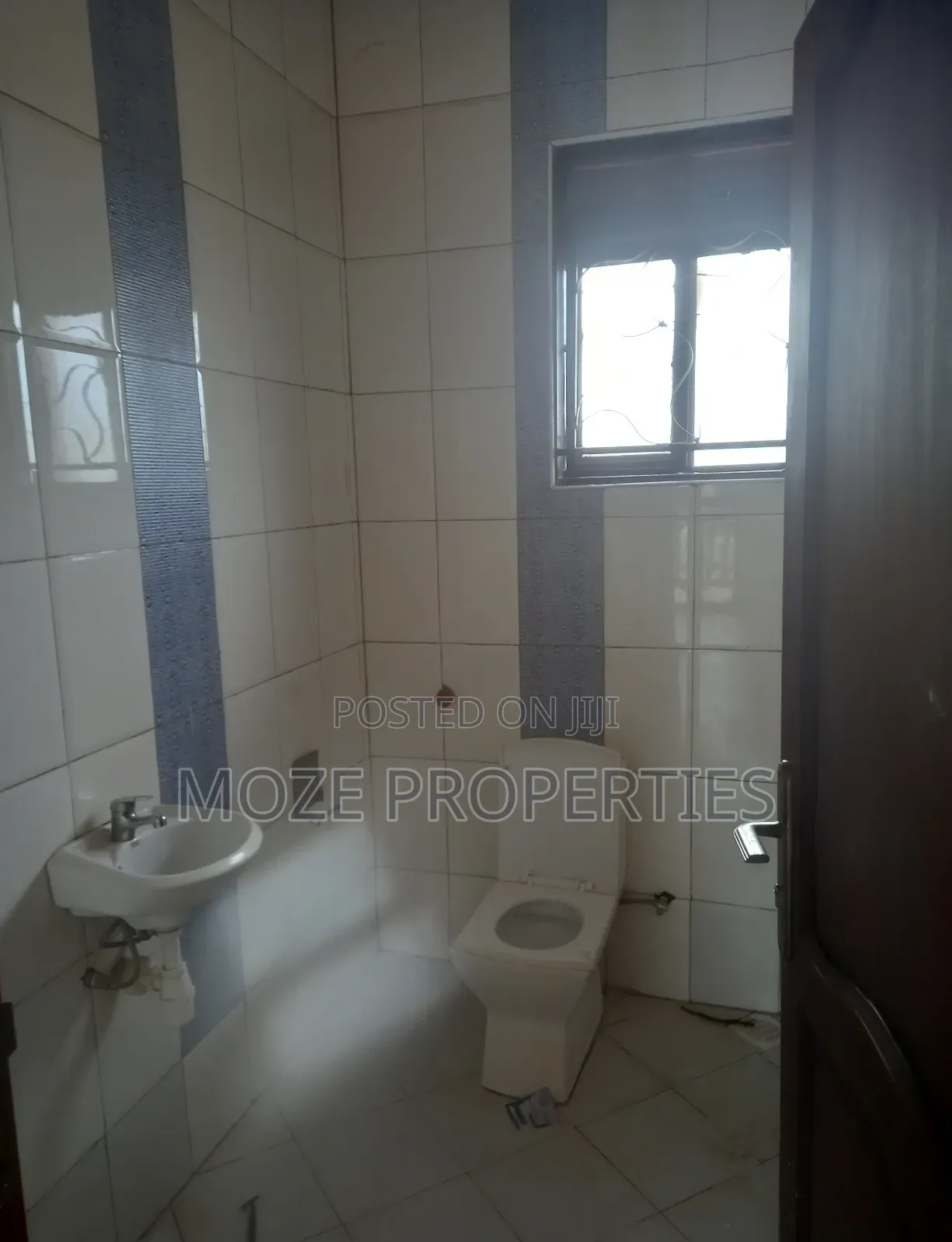 2bdrm Duplex in Kyaliwajala Namugo, Central Division for rent