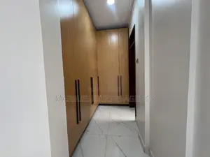4bdrm Townhouse / Terrace in Kololo, Central Division for rent