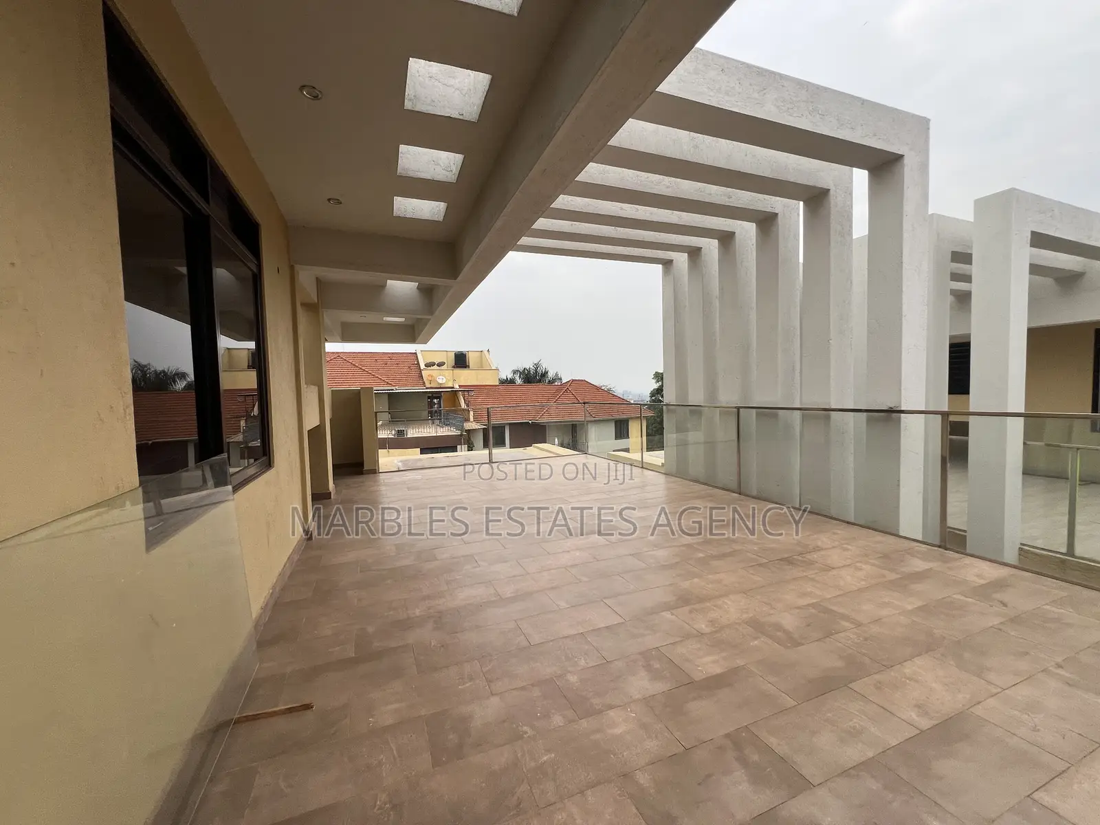 4bdrm Townhouse / Terrace in Kololo, Central Division for rent