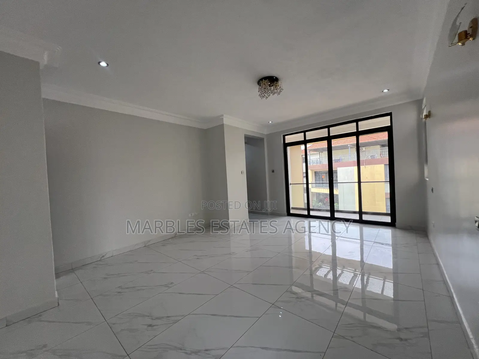 4bdrm Townhouse / Terrace in Kololo, Central Division for rent