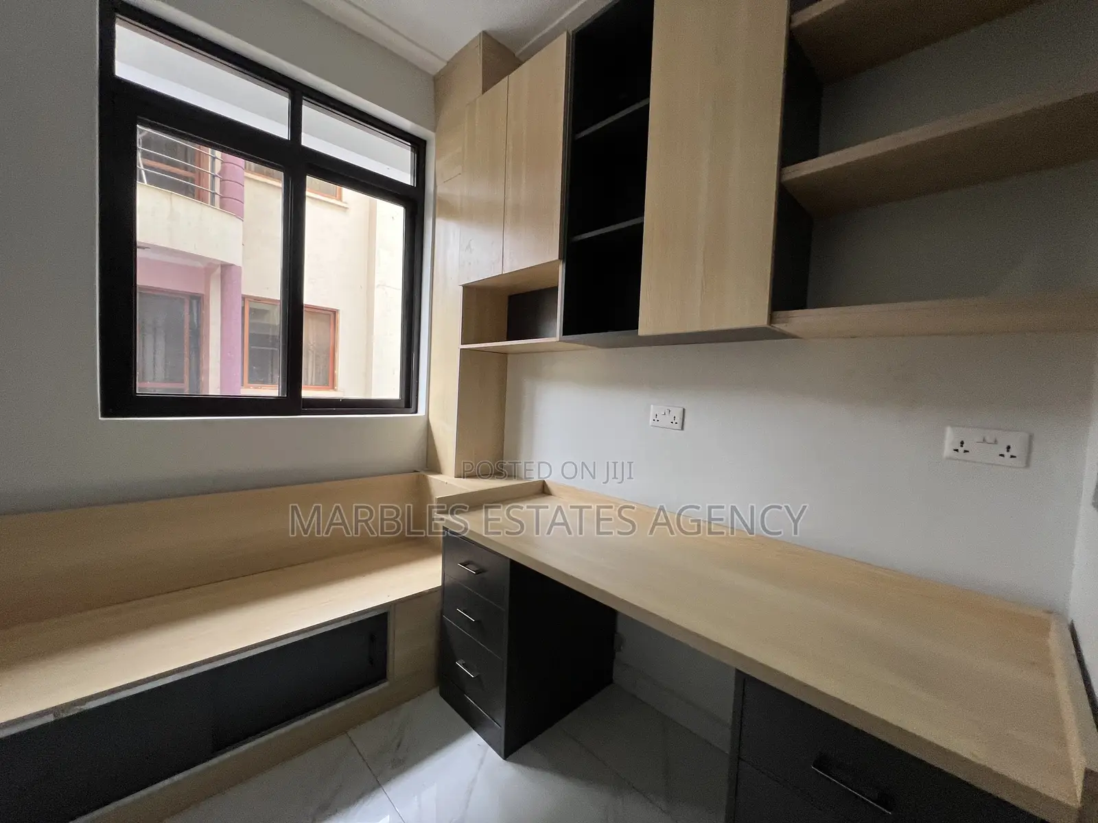 4bdrm Townhouse / Terrace in Kololo, Central Division for rent