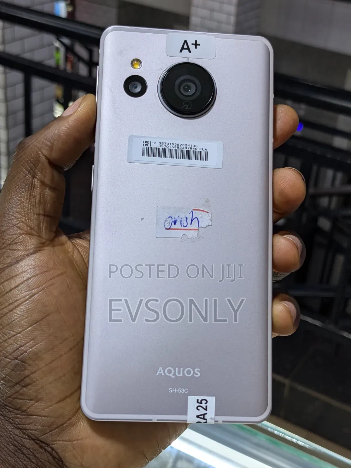 Sharp Aquos sense7 128 GB Silver