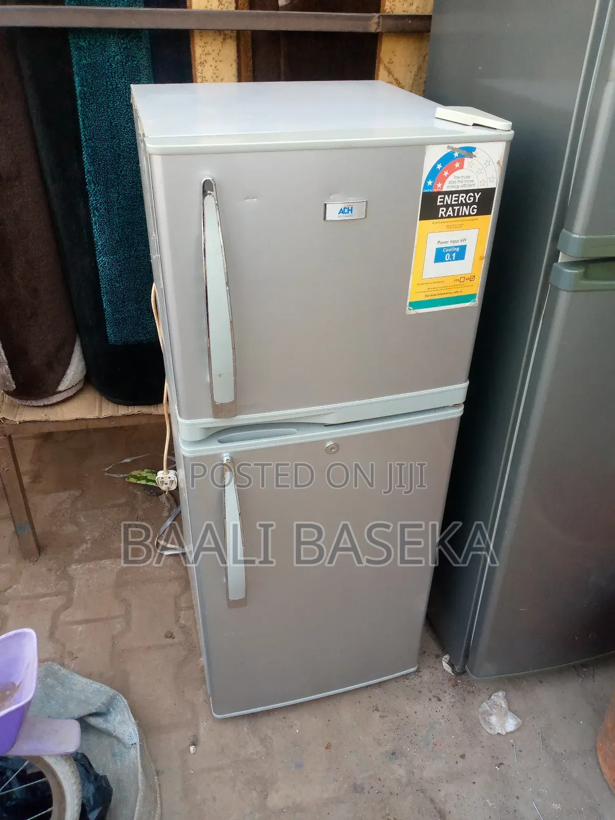 Refrigerator
