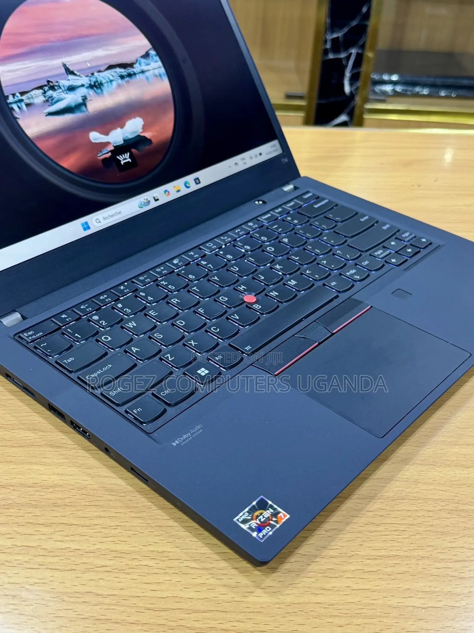 New Laptop Lenovo ThinkPad T14s G4 16GB AMD Ryzen 7 SSD 256GB