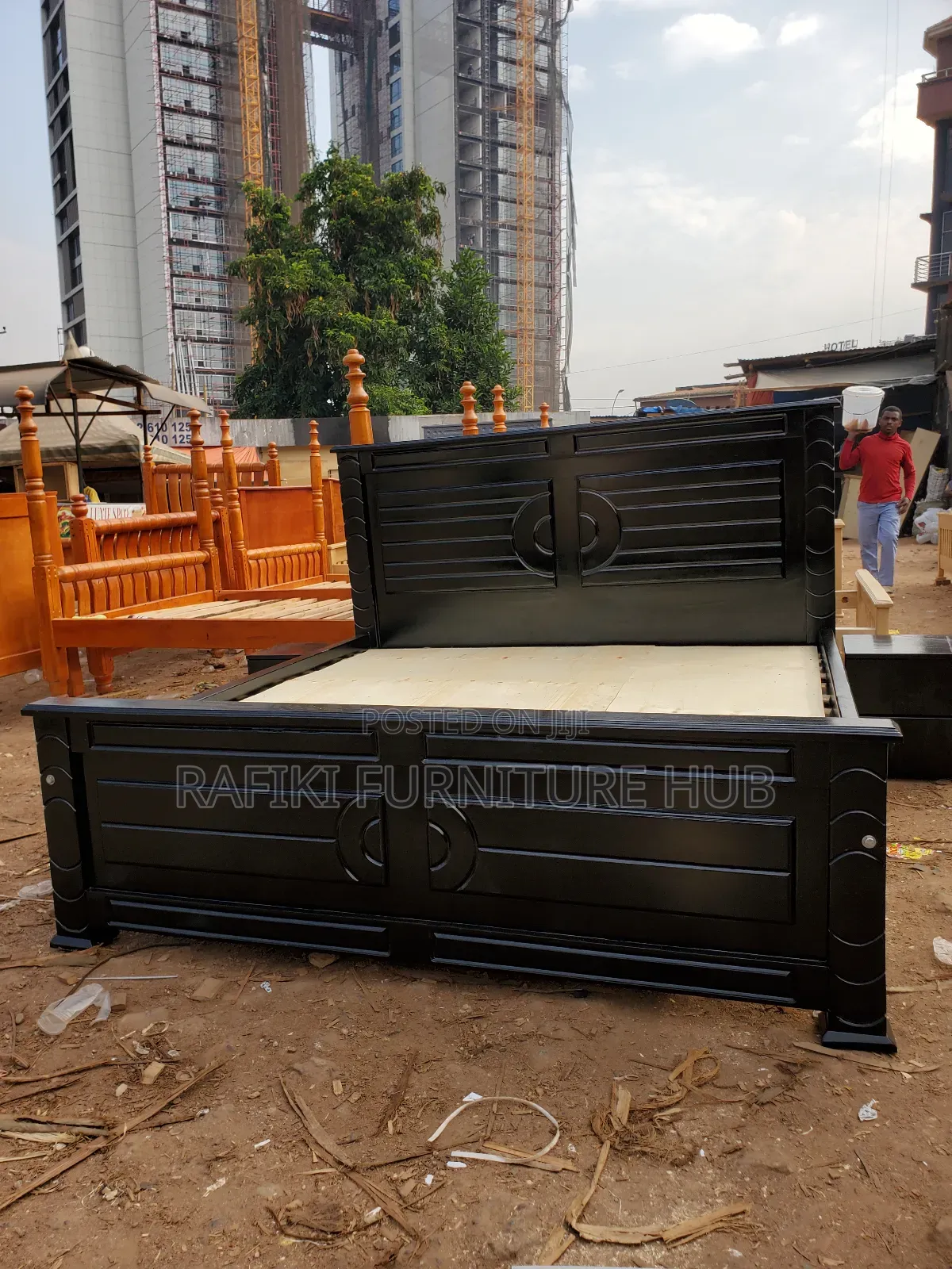 6by6 Bed in Black Color