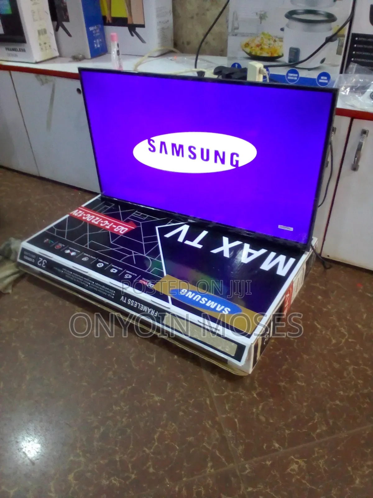 New SAMSUNG 32 Inches Digital Tv