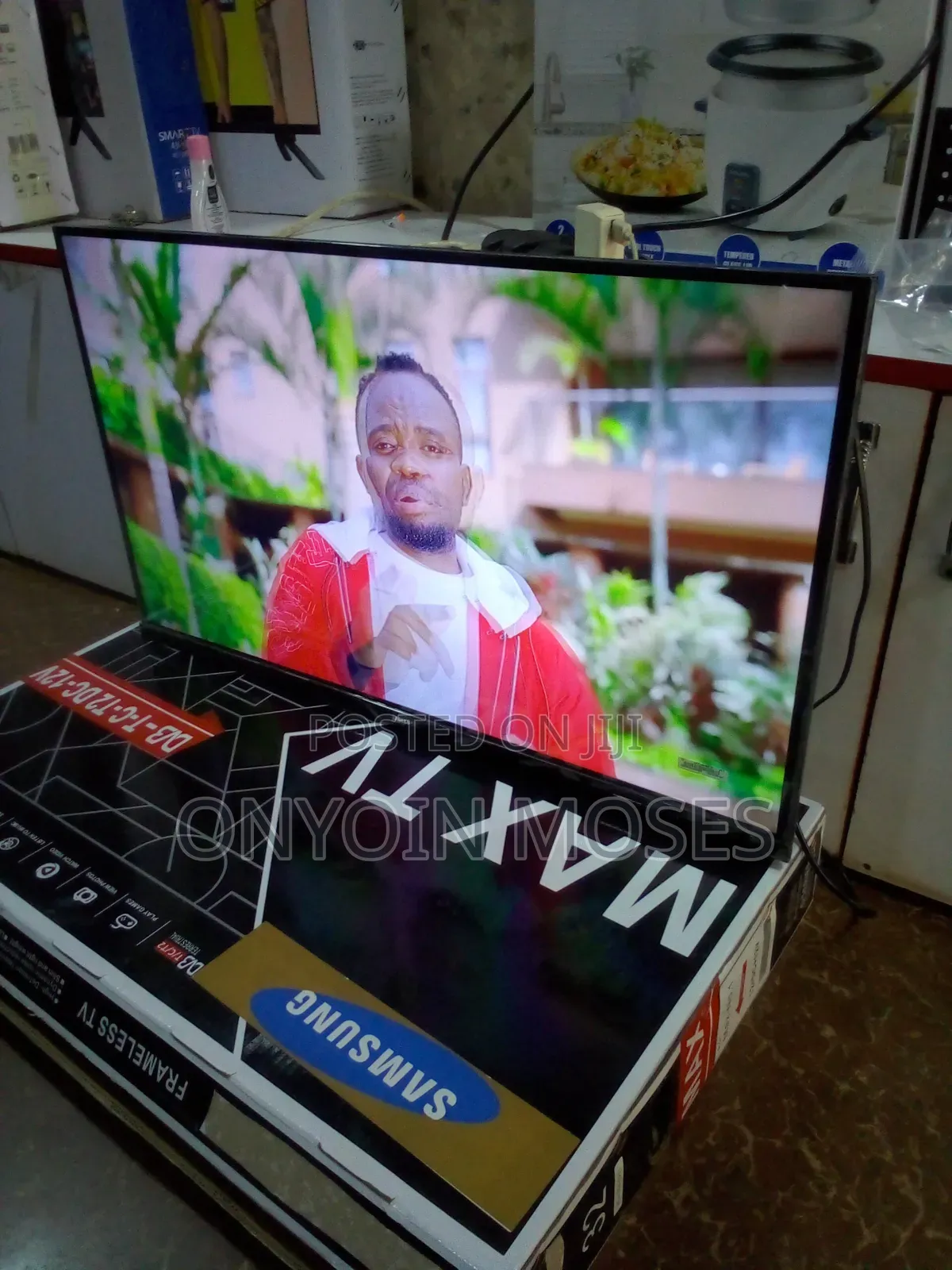 Brand New 32 Inches SAMSUNG Digital Flat Screen Tv