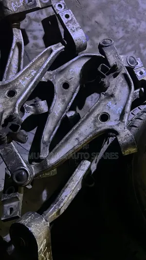 Xtrail Old Model Suspension Plates
