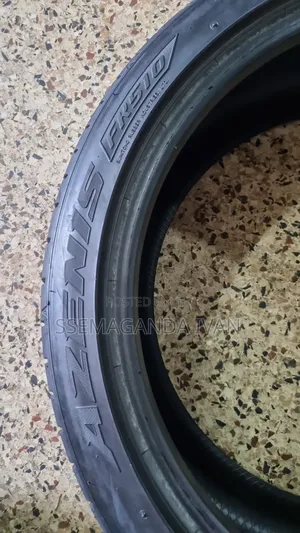 225/40r18 92y Falken Made in Japan
