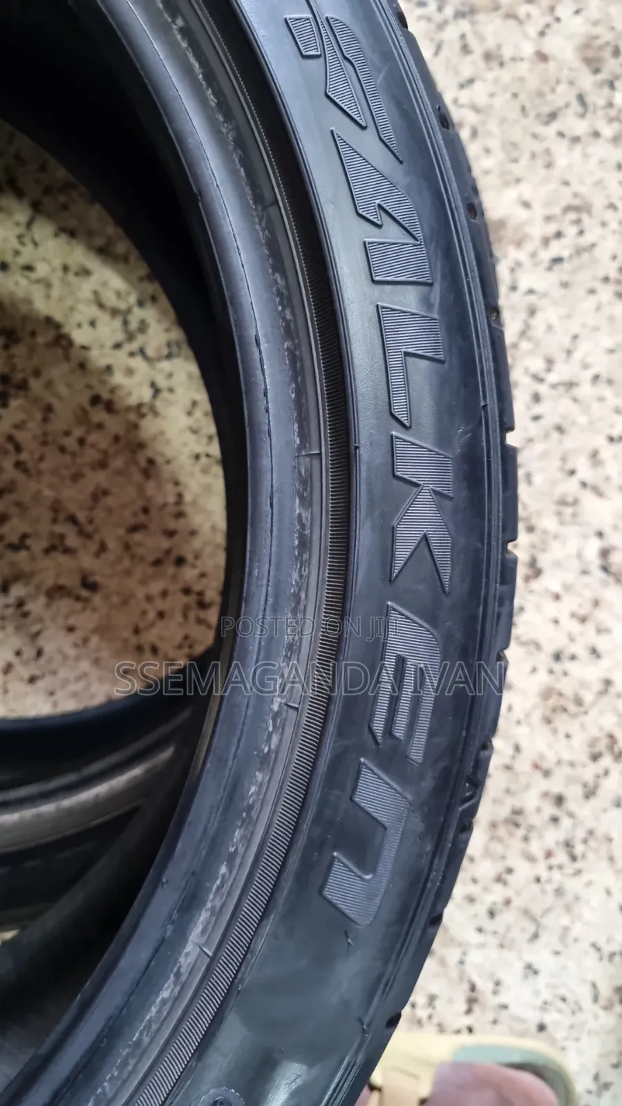 225/40r18 92y Falken Made in Japan