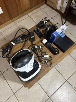 Pre-Owned Ps4 Vr Headsets and Controls