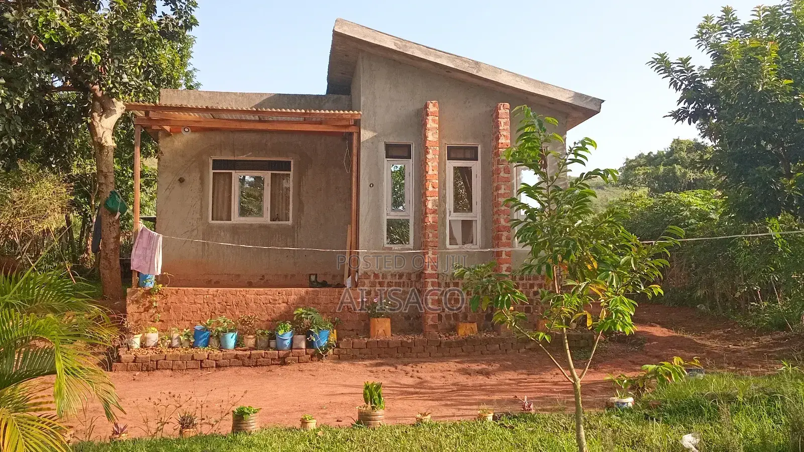 2bdrm House in Near Jumayi Estate, Nakisunga for sale