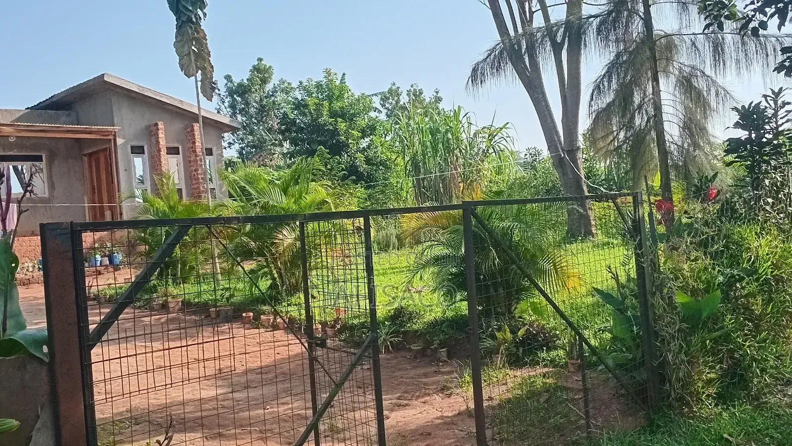 2bdrm House in Near Jumayi Estate, Nakisunga for sale