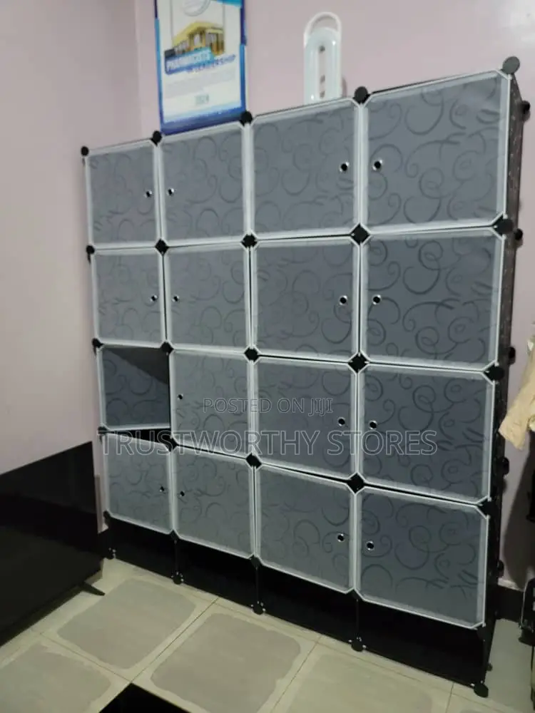 4 Columns Plastic Wardrobe With Shoerack Space