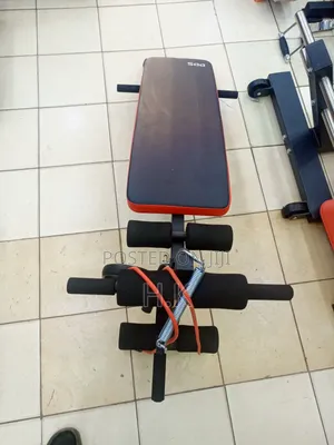 Domyos 500 Folding Incline Weight Bench.