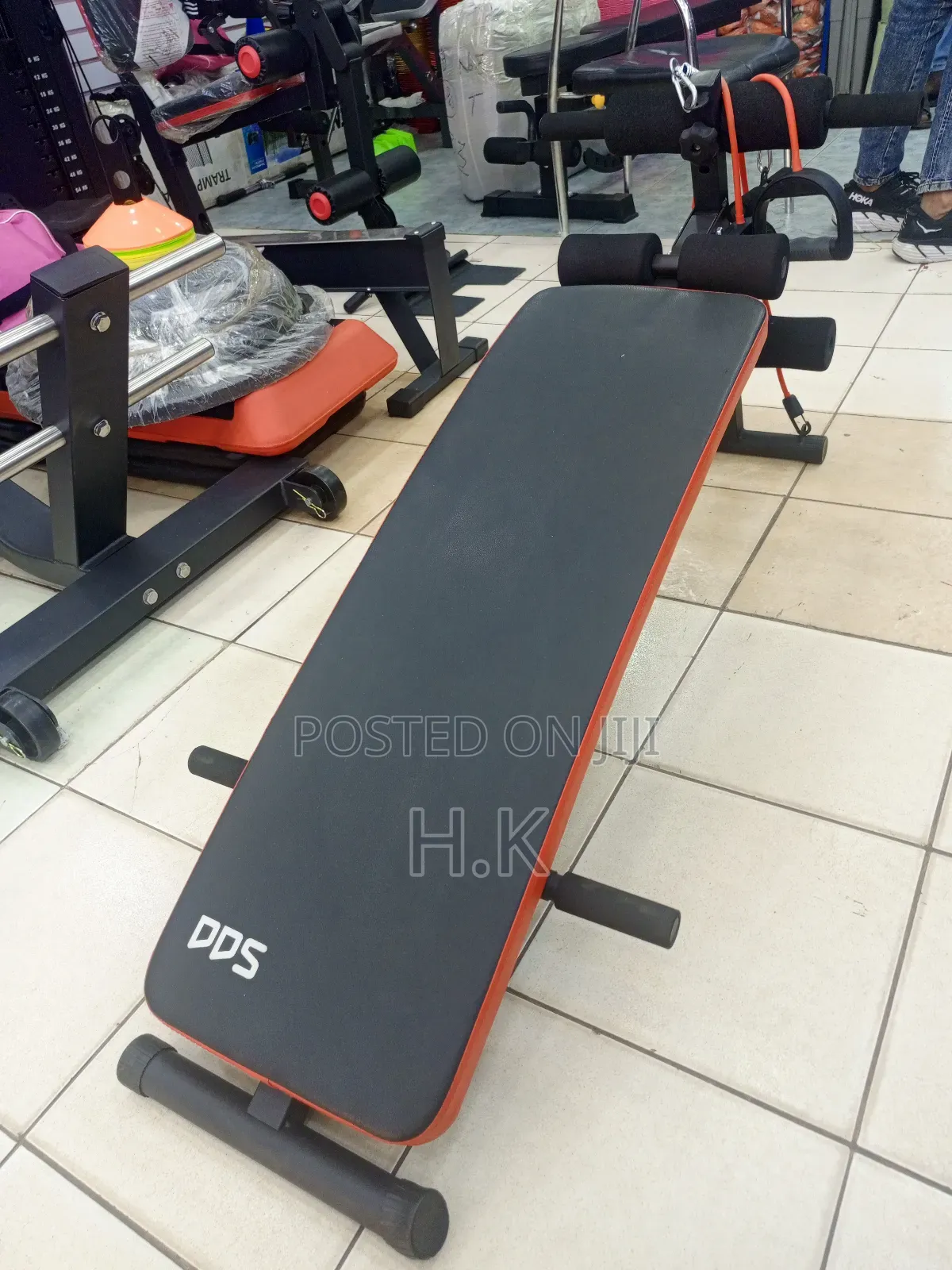 Domyos 500 Folding Incline Weight Bench.