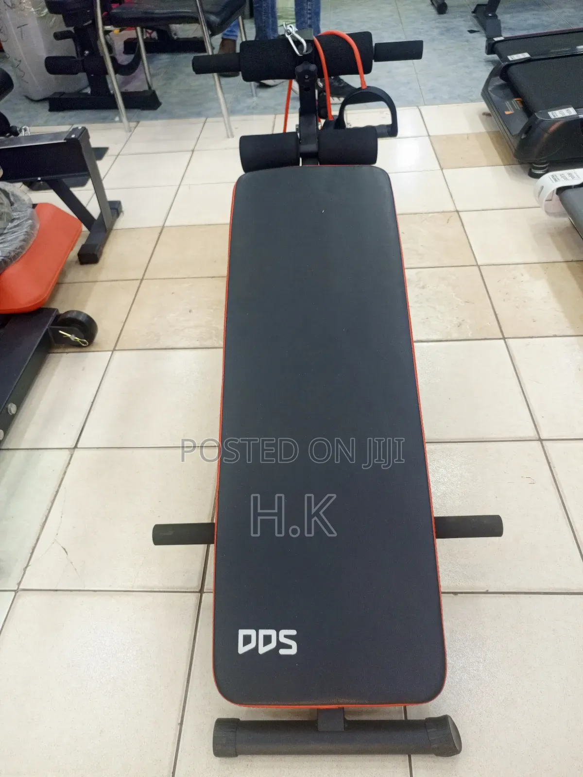 Domyos 500 Folding Incline Weight Bench.