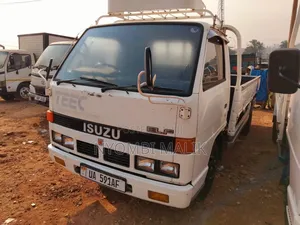 Isuzu Elf Kalabaya