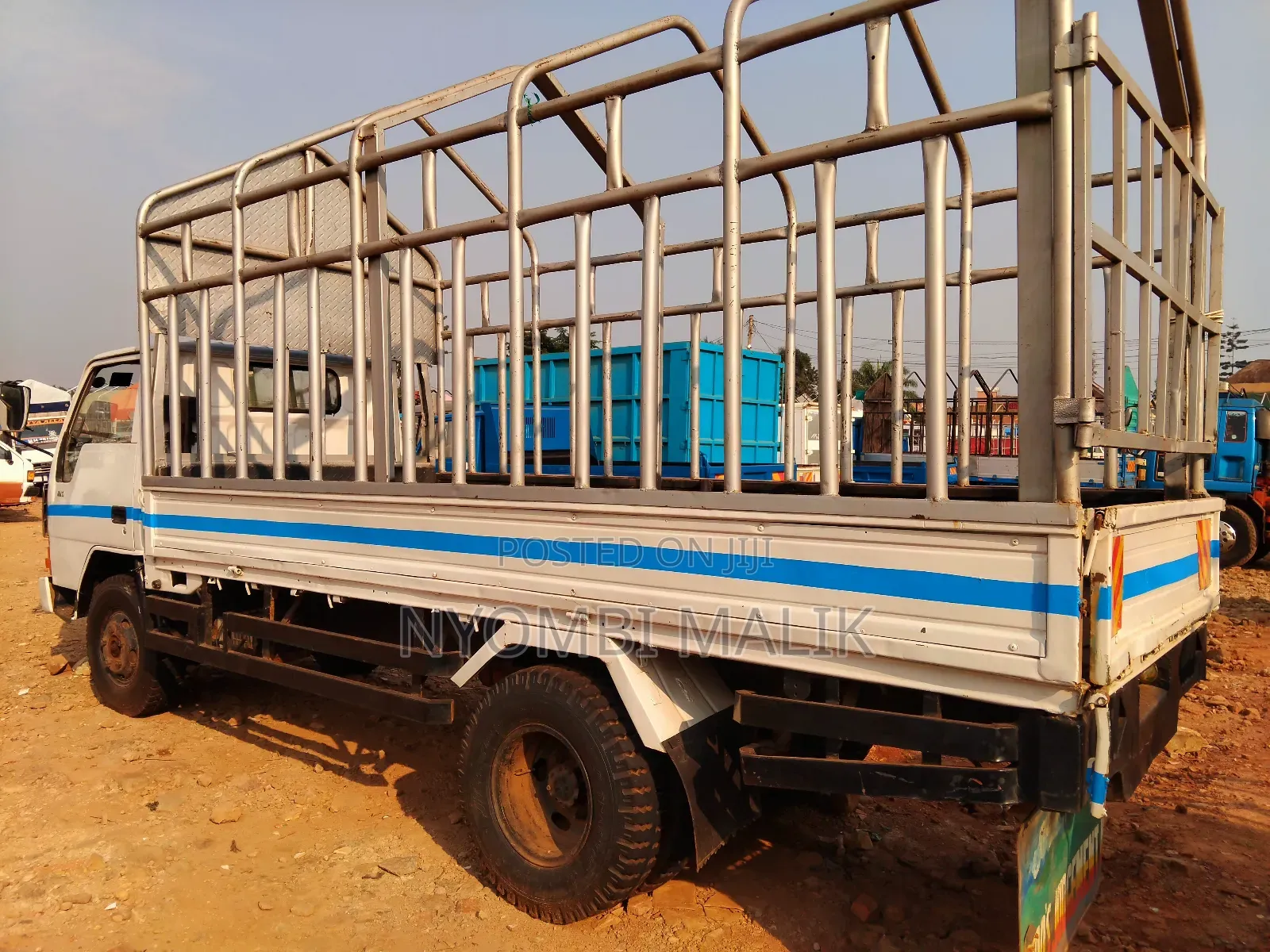Canter Long Truck