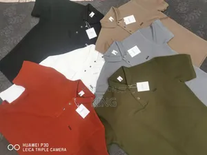 Aura Colar T-Shirt