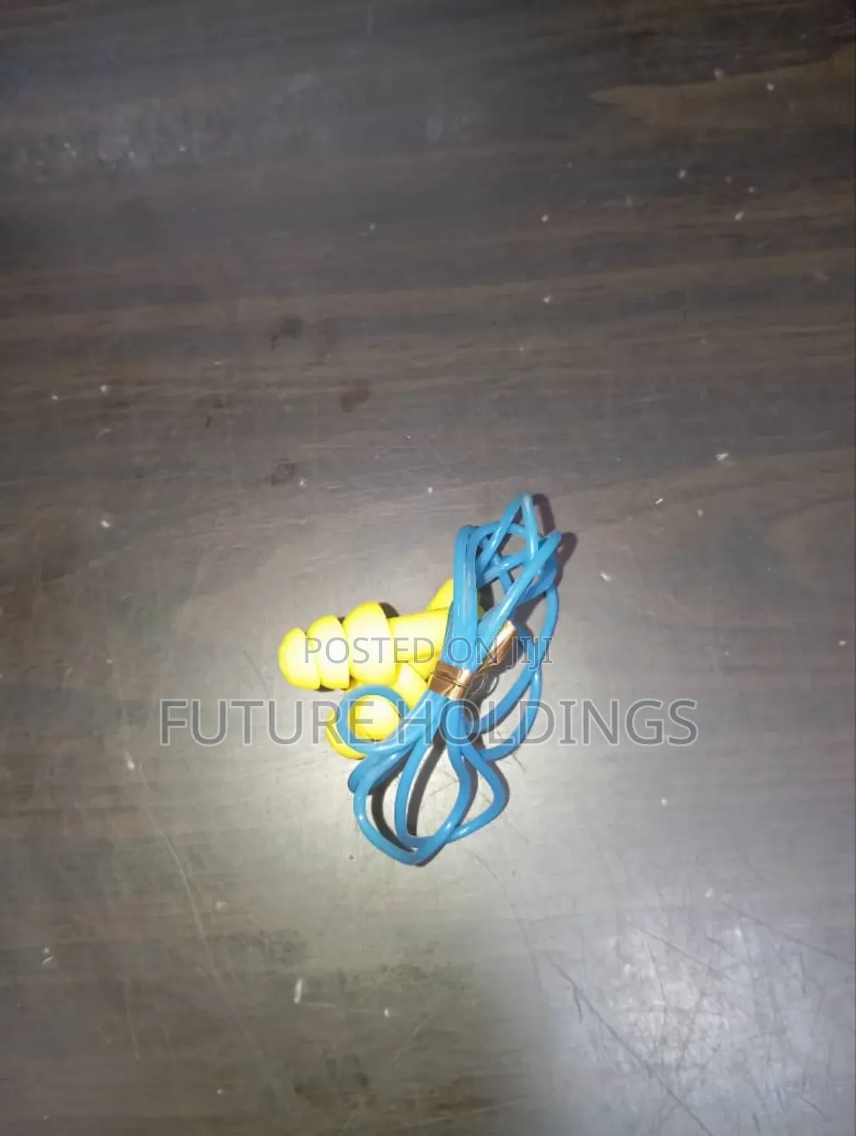 Plastic Thread Ear Plugs