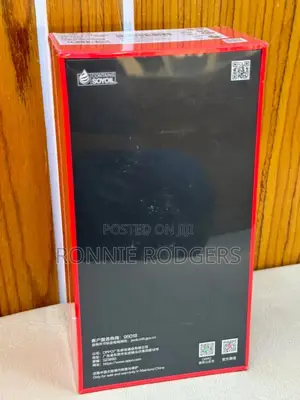 Photo - New OnePlus 12 512 GB Black