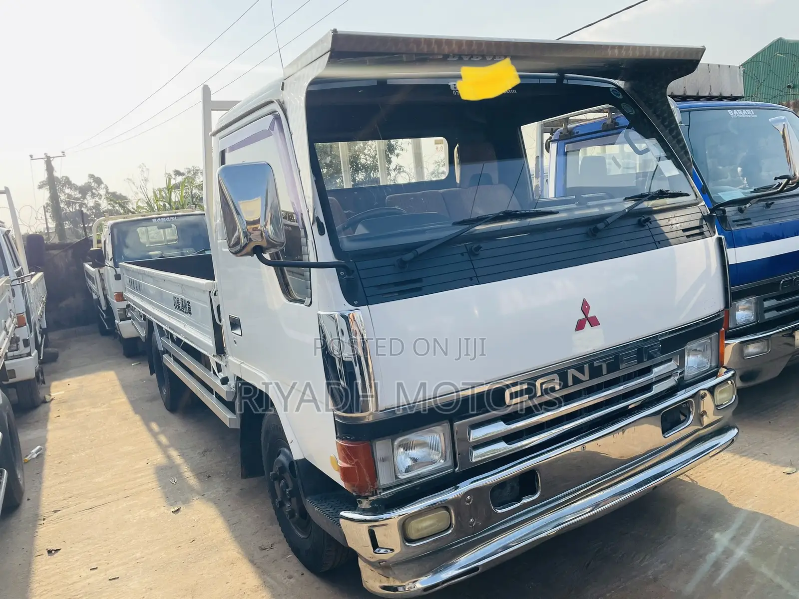 Canter Big Head Truck
