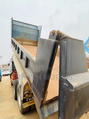 Fuso Tipper 8dc11 Engine